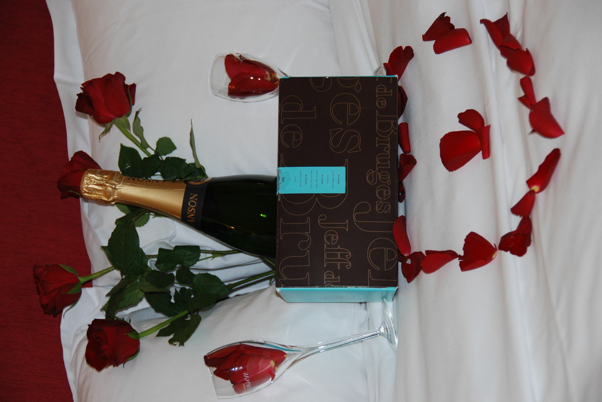 Courcelles Mederic Hotel Paris Ngoại thất bức ảnh