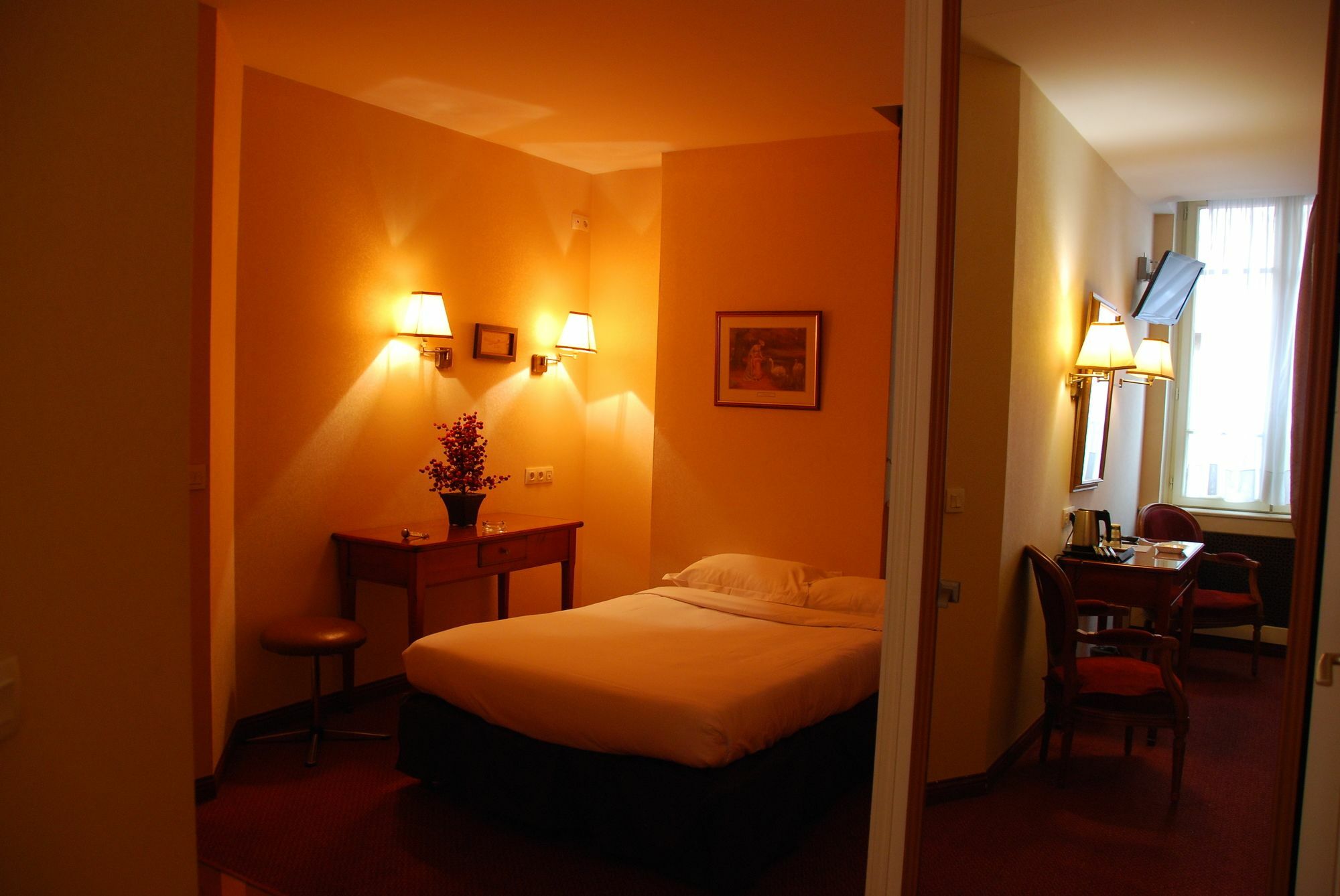 Courcelles Mederic Hotel Paris Ngoại thất bức ảnh